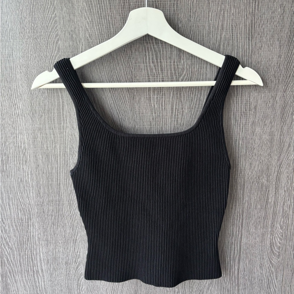 Babaton Charcoal Ribbed Knit Top